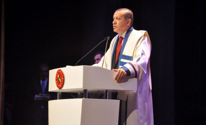 Cumhurbaşkanımıza Fahri Doktora Ünvanı Verildi Cumhurbaşkanımıza Fahri Doktora Ünvanı Verildi