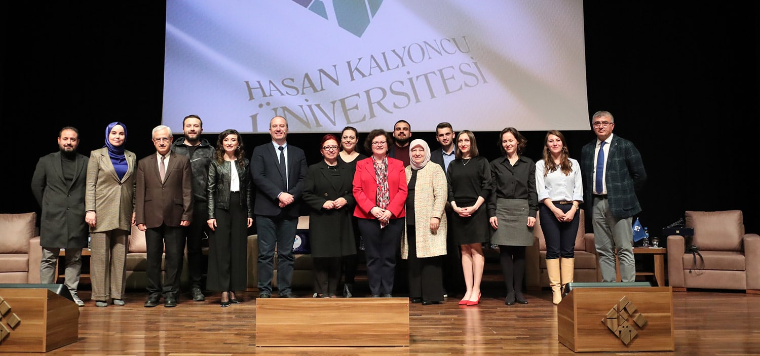 HKÜ’de Bilim Diplomasisi Konuşmaları