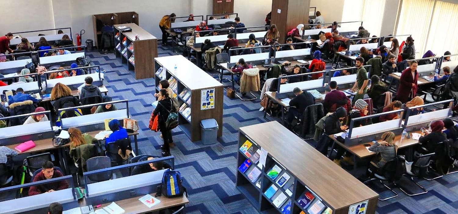 HKÜ Kütüphanesinde Dünya ile Eş Zamanlı Bilgiye Ulaşım