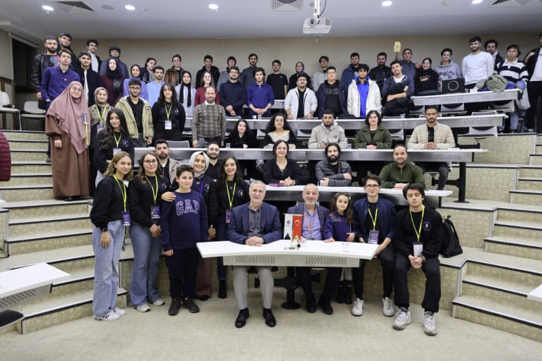 Young Developers Competed at HKU Web Hackathon
