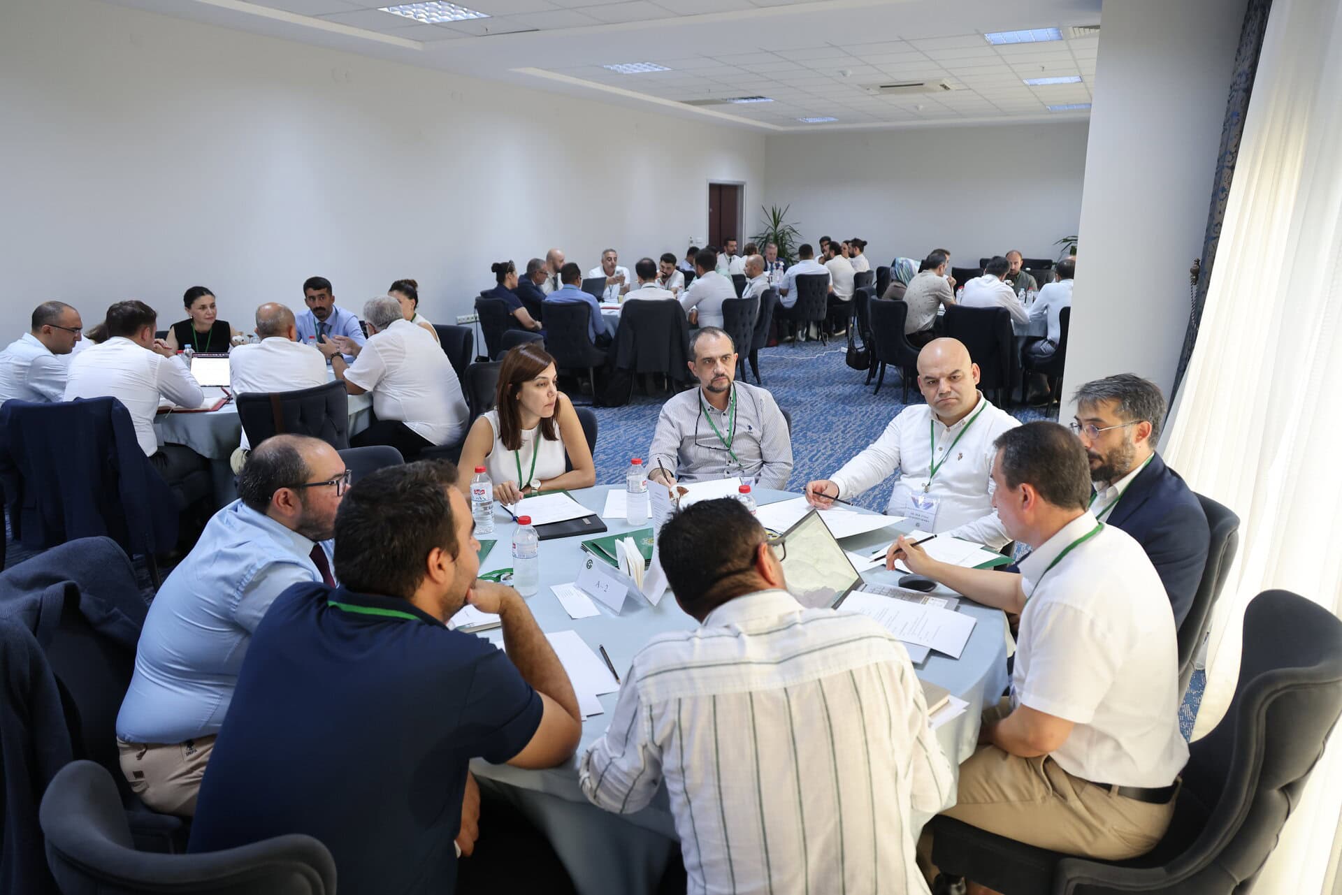 İstasyon Akademi Buluşması toplantı salonu çalışma grupları görseli