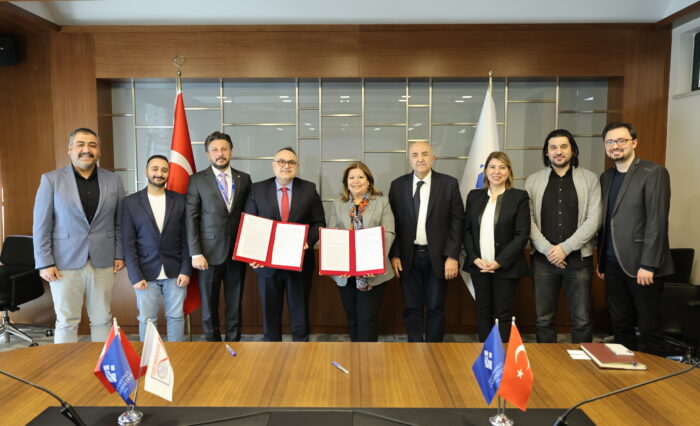 Hasan Kalyoncu Üniversitesi ile GAZİULAŞ Arasında İş Birliği Protokolü İmzalandı1 Hasan Kalyoncu Üniversitesi ile GAZİULAŞ Arasında İş Birliği Protokolü İmzalandı1