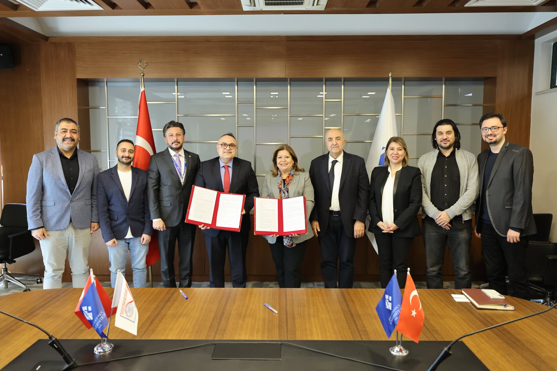 Gaziantep Üniversitesi ve GAZİULAŞ arasında iş birliği protokolü imzalandı.