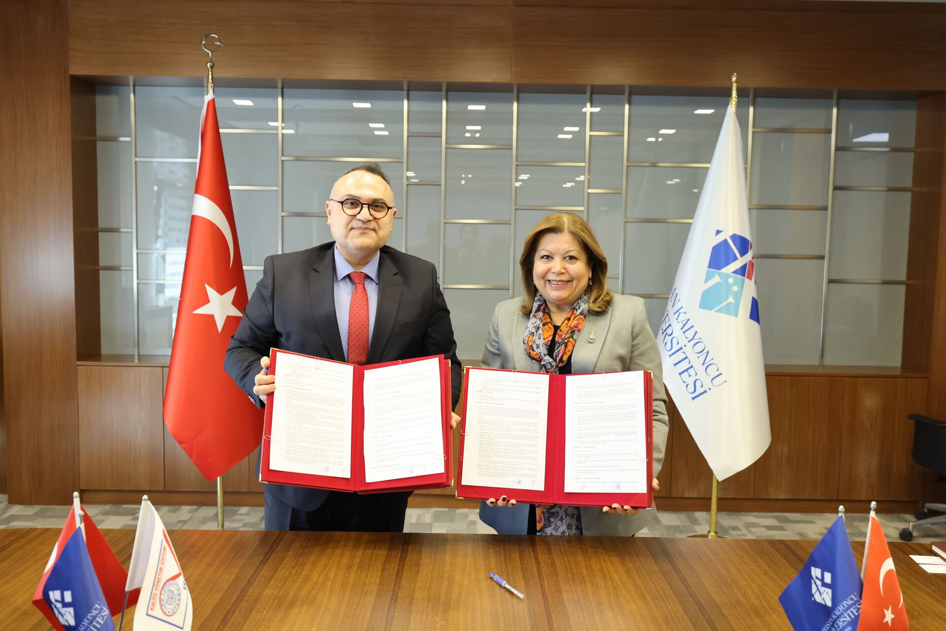 Yükseköğretim ve sanayi işbirliği protokolü imzalanıyor.