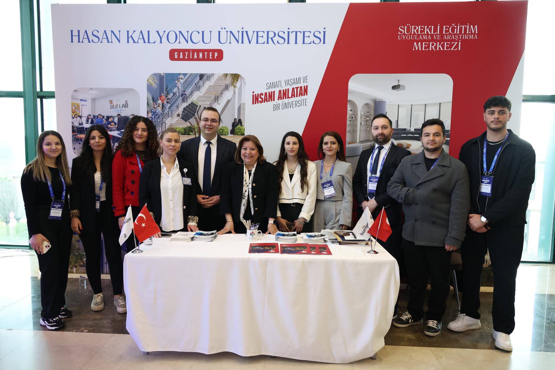 Hasan Kalyoncu Üniversitesi standında Kariyerküre Zirvesi 2026'ya güçlü katılım gösterildi.