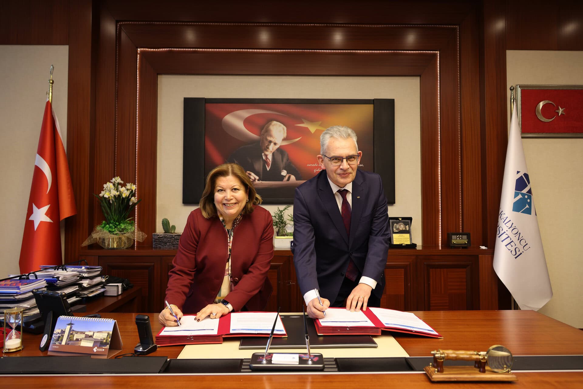 Hasan Kalyoncu Üniversitesi ve Zielona Góra Üniversitesi arasında iyi niyet anlaşması.