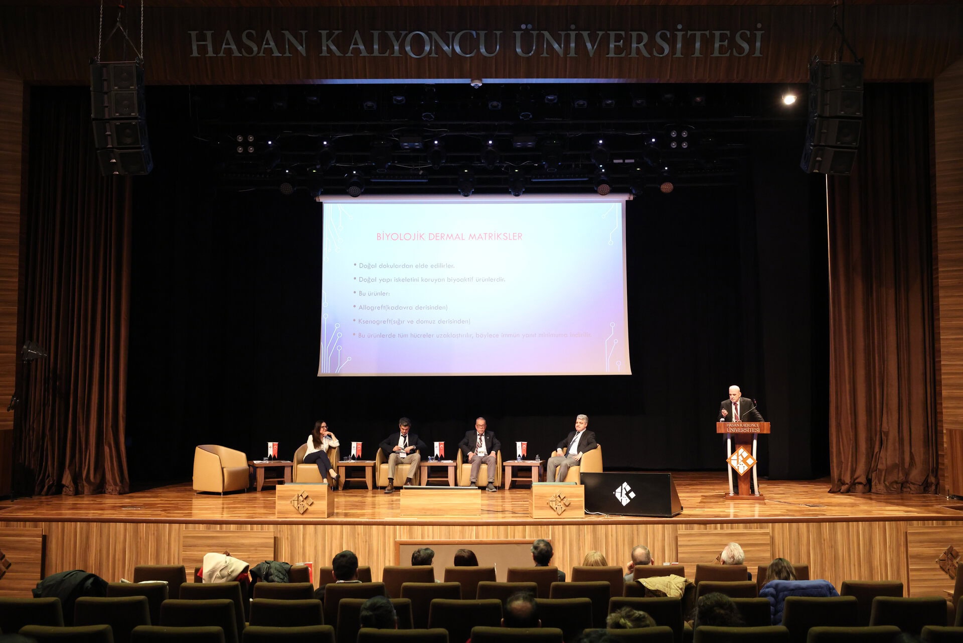 Yara ve Yanık Tedavisinde Güncel Gelişmeler sempozyumu Hasan Kalyoncu Üniversitesi’nde gerçekleştiri.